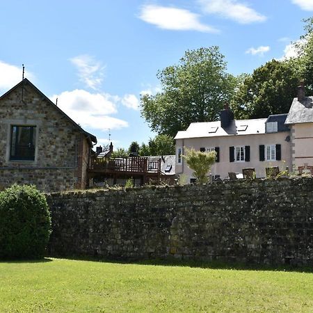 Gites In Le Neufbourg -Mortain Екстер'єр фото