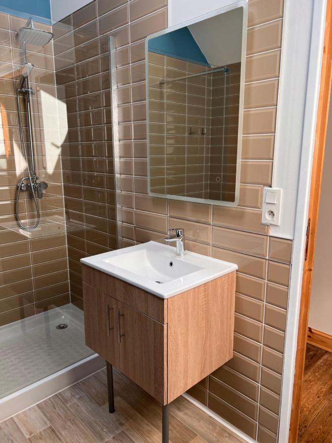 Gites In Le Neufbourg -Mortain Екстер'єр фото